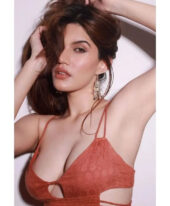 Yelina +971544341537