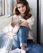 Hoorain +971568430610